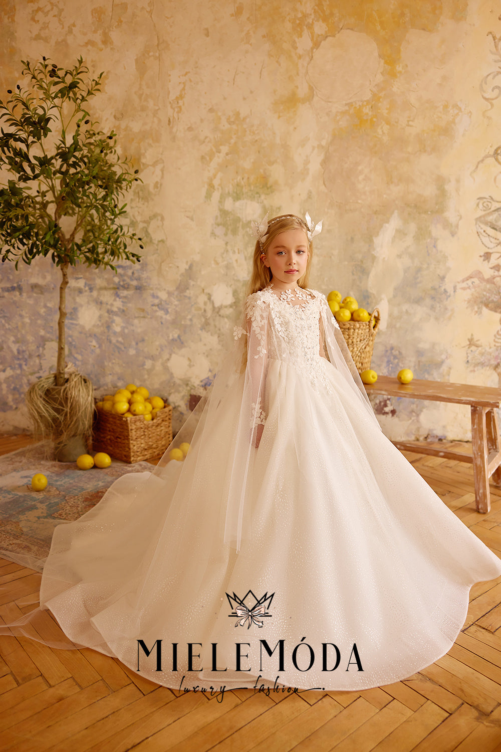 Château Dream Luxury Flower Girl Communion Dress