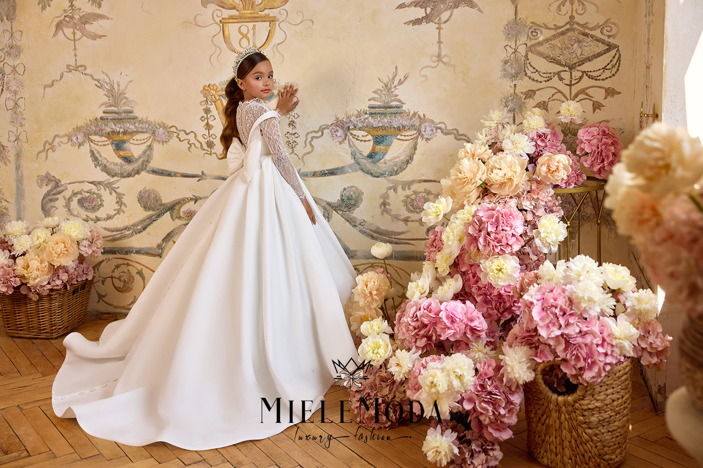 Couronne de Fleur Luxury First Communion Dress