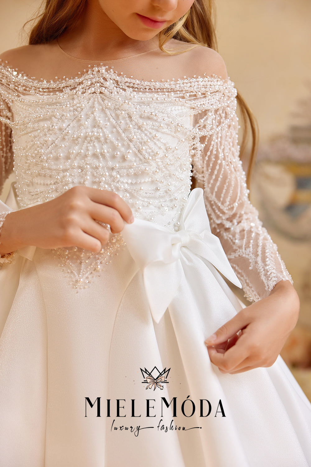 Étoile de Château Couture First Communion Dress