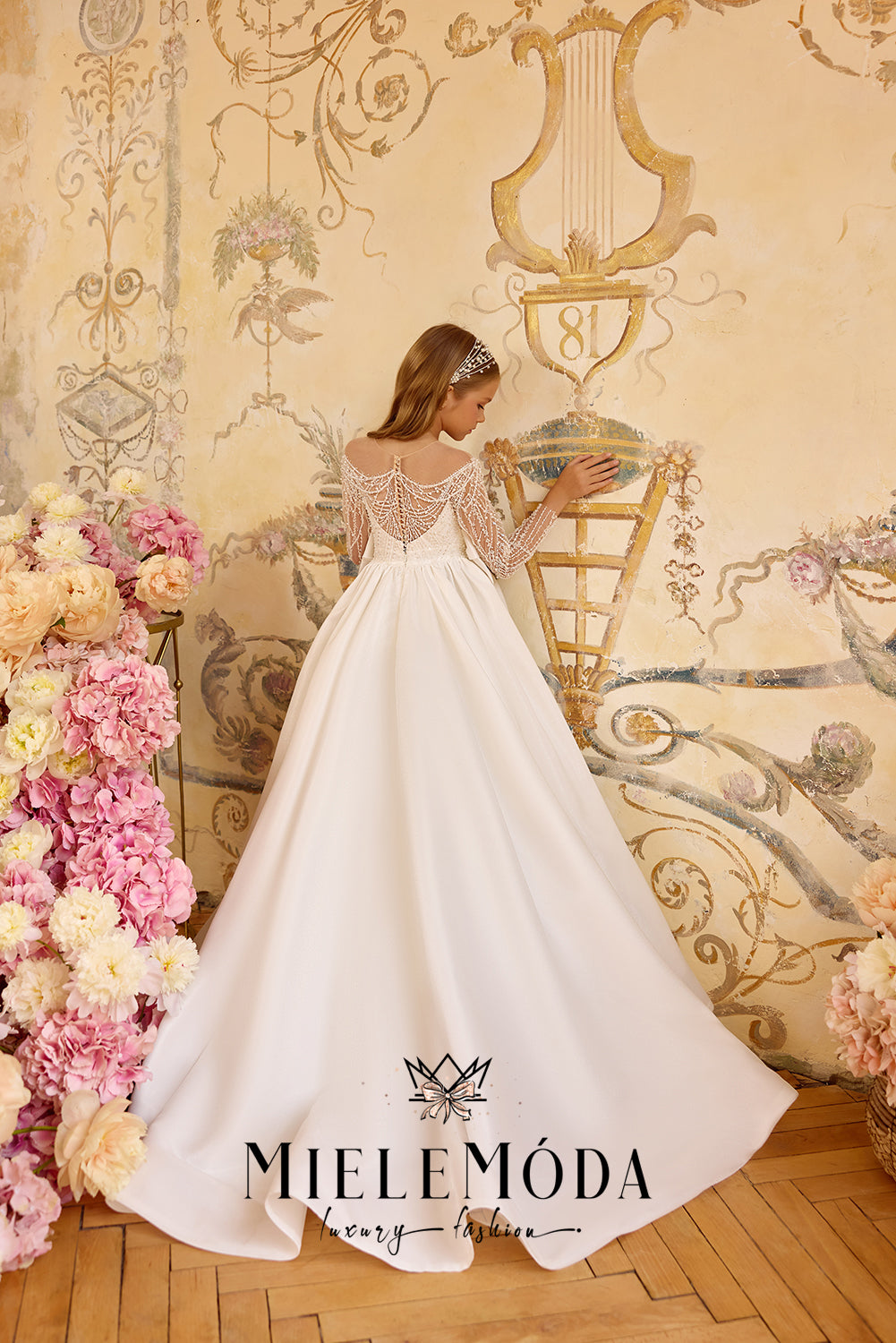 Étoile de Château Couture First Communion Dress