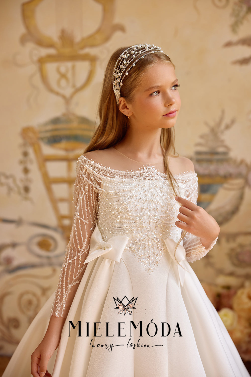 long sleeve first communion dress Étoile de Château Couture First Communion Dress