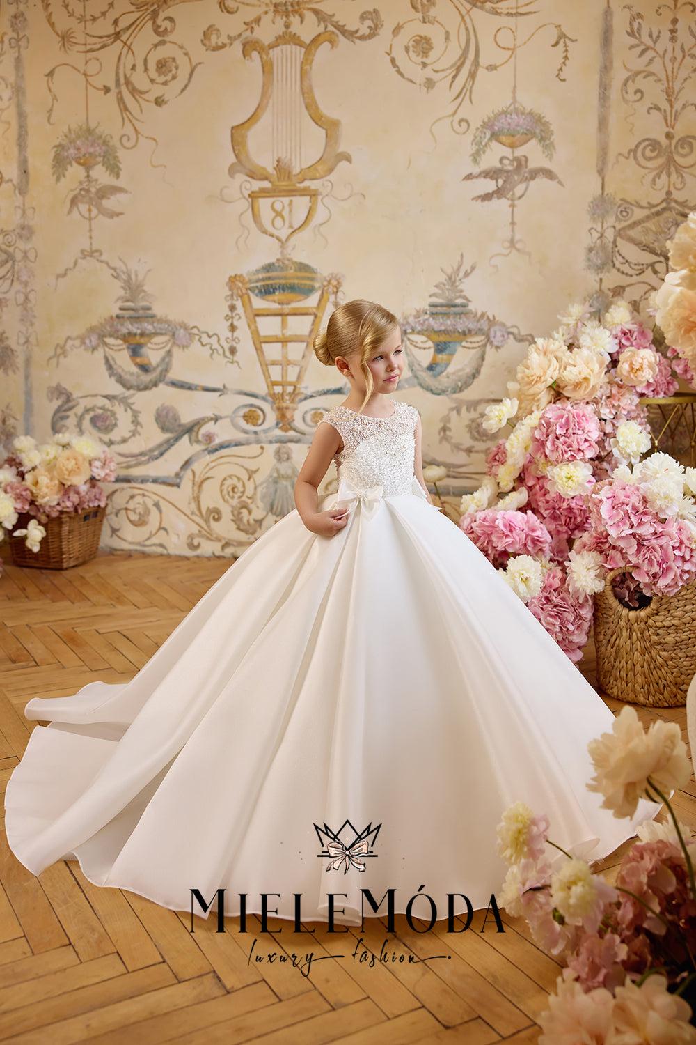 Jardin de Rêve Luxury Flower Girl Communion Dress