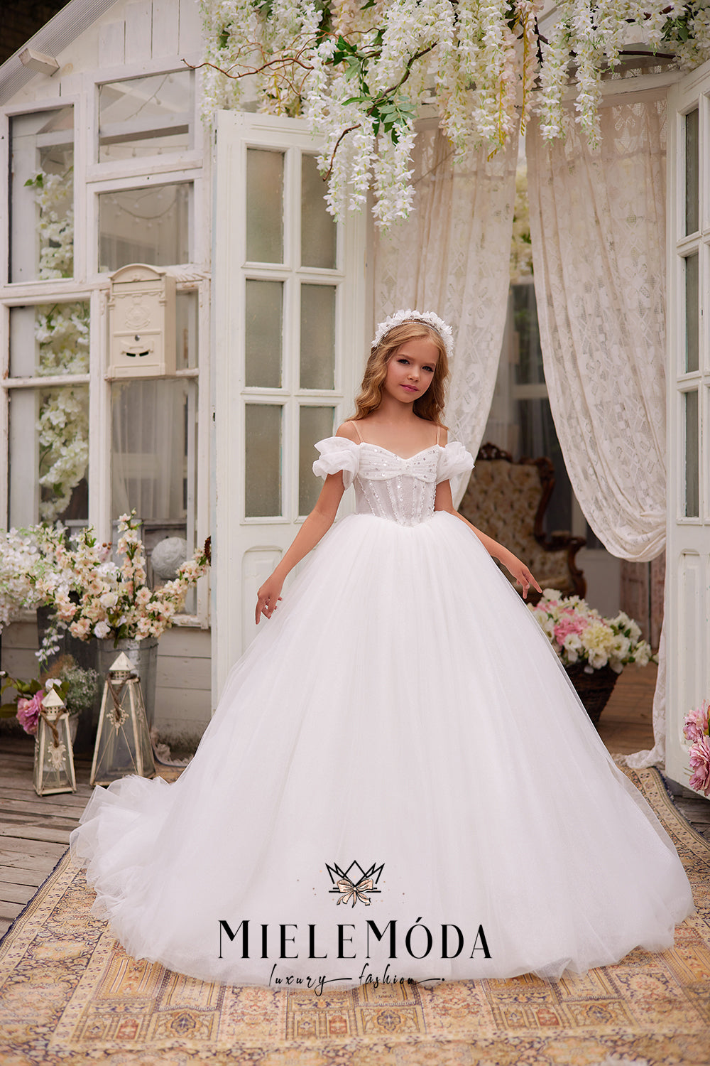 Veronica Luxury Couture Flower Girl Dress - Miele Moda Luxury Fashion 5/6Y (30) / White / Standard: Ships in 6-8 business weeks Veronica Luxury Couture Flower Girl Dress - Miele Moda Luxury Fashion 5/6Y (30) / White / Standard: Ships in 6-8 business weeks