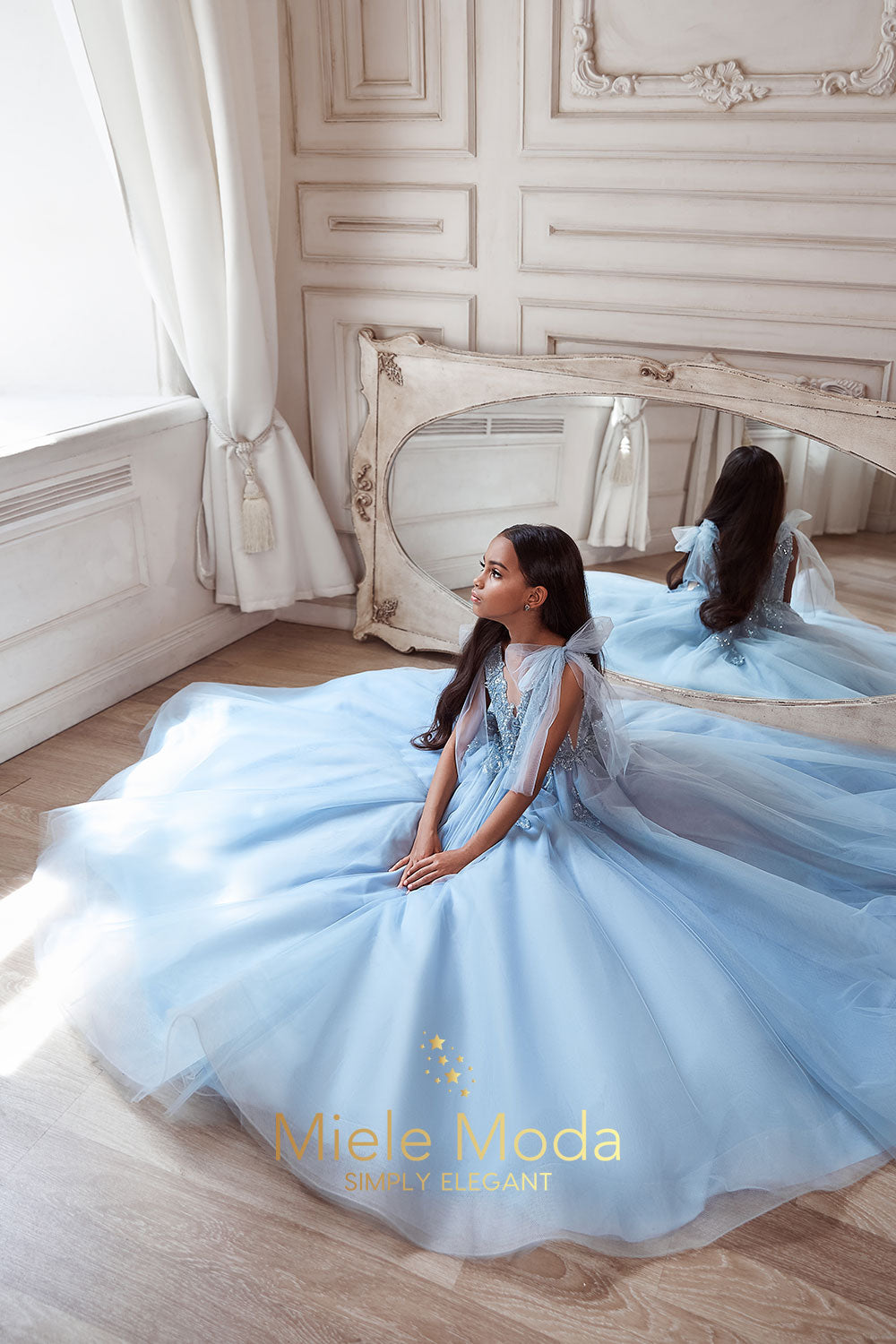 Esmée Flower Girl Luxury Dress