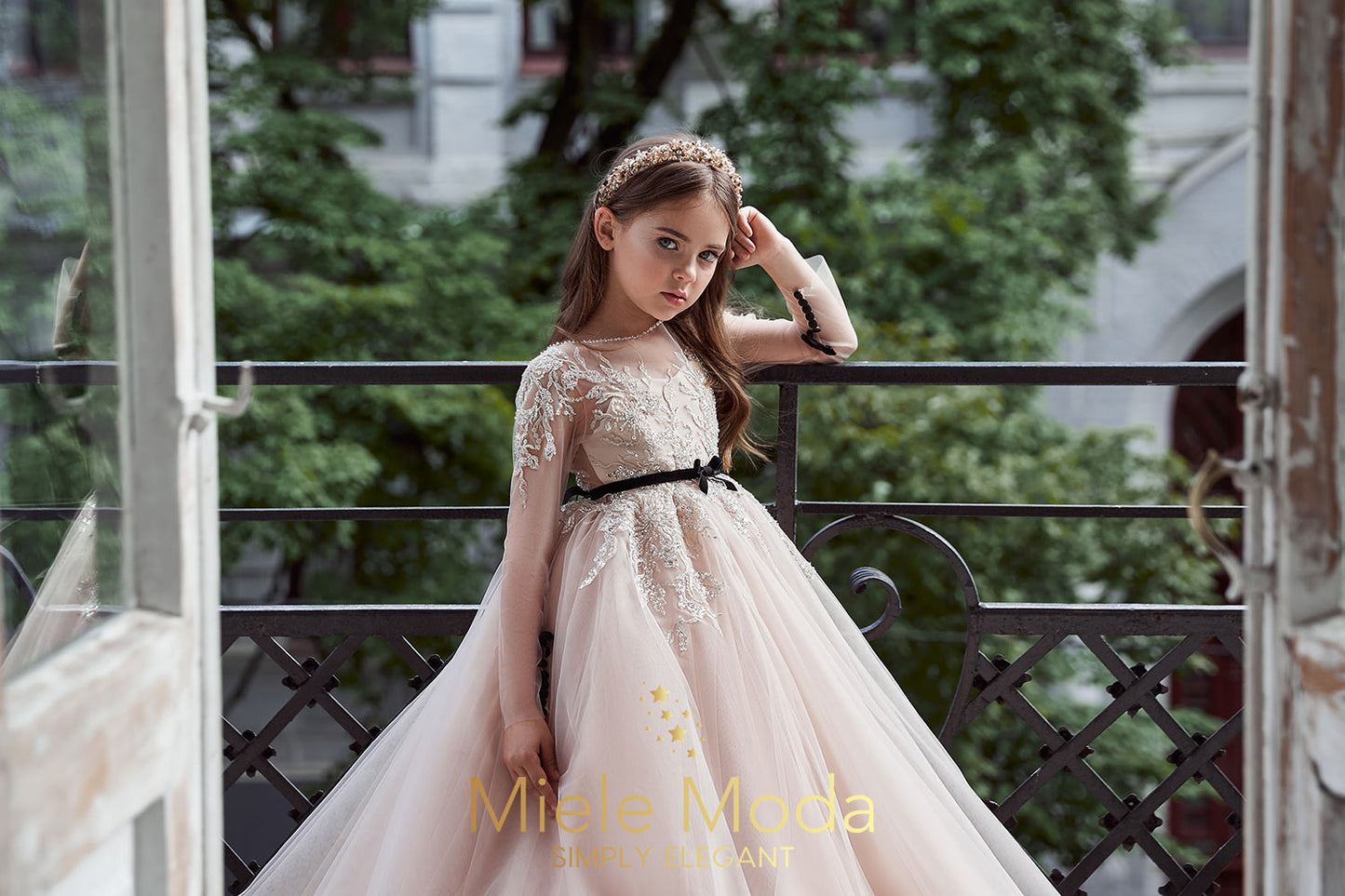 Inés Couture Flower Girl Dress
