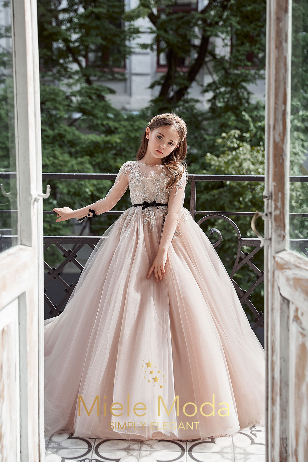 Inés Couture Flower Girl Dress