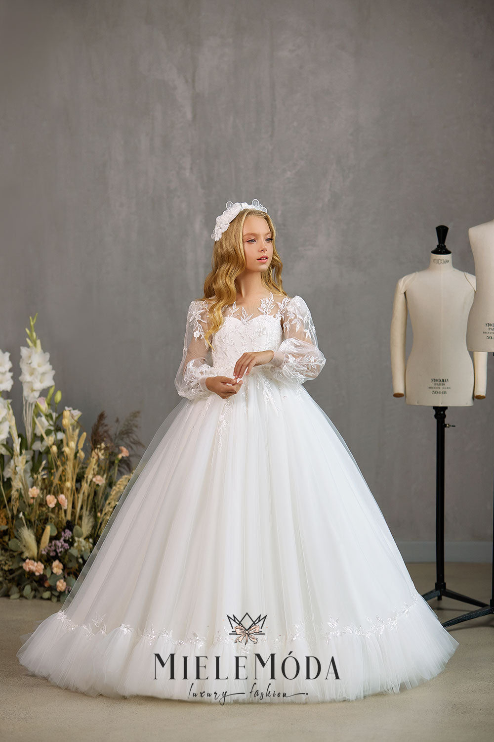 Nina Luxury Flower Girl Communion Dress - Miele Moda Luxury Fashion 9/10Y (34) / White / Rush: ships in 4-6 Business Weeks (+$175 Surcharge) Nina Luxury Flower Girl Communion Dress - Miele Moda Luxury Fashion 9/10Y (34) / White / Rush: ships in 4-6 Business Weeks (+$175 Surcharge)