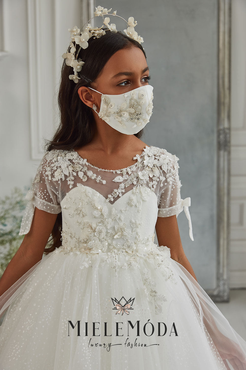 Alondra Luxury Flower Girl Communion Dress in Ivory