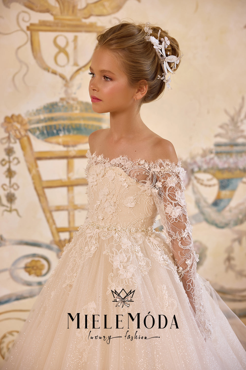 Champ de Fleurs Couture Flower Girl Communion Dress