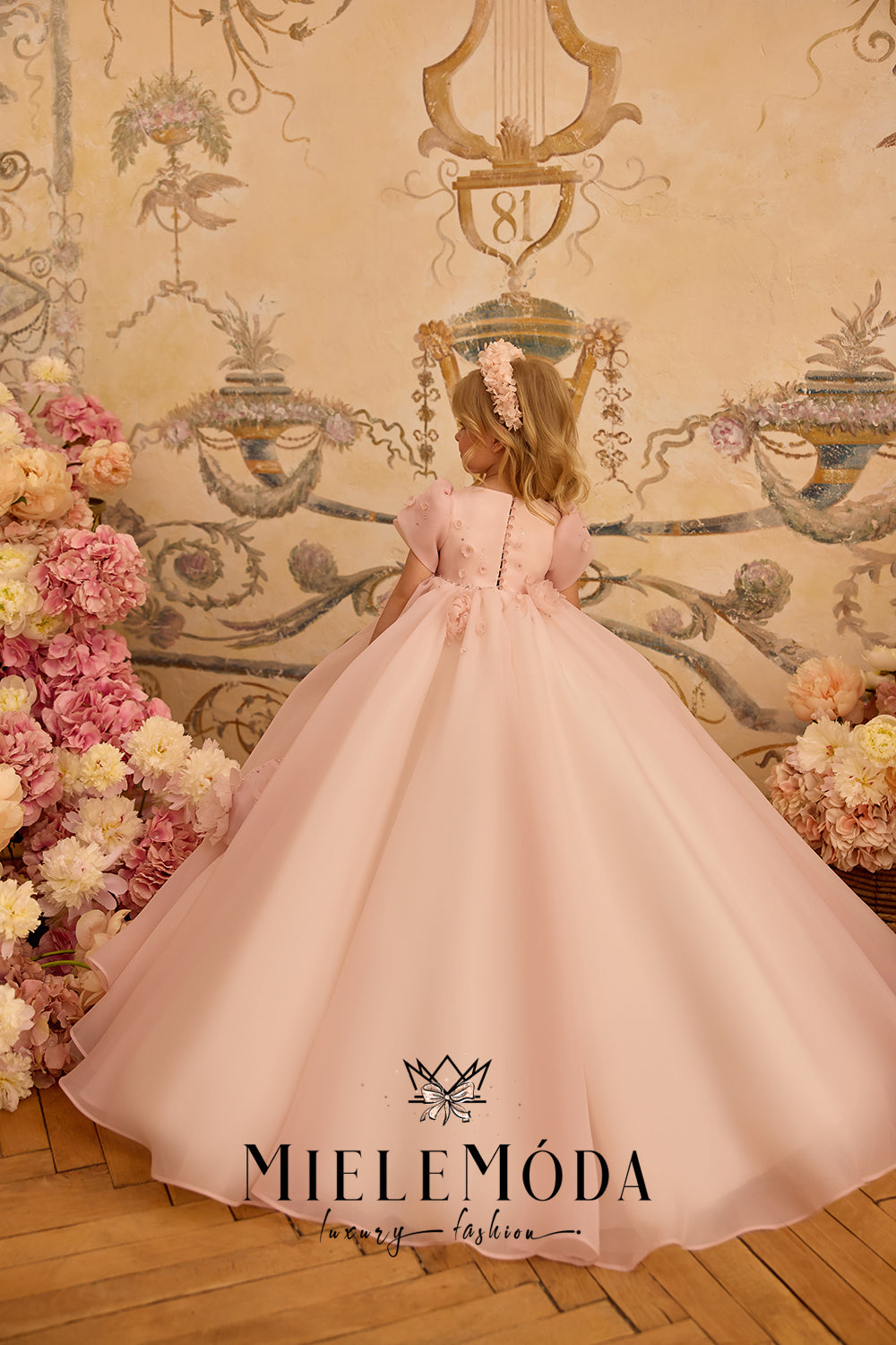 Éclat de Pétale 3D Flowers Couture Flower Girl Dress