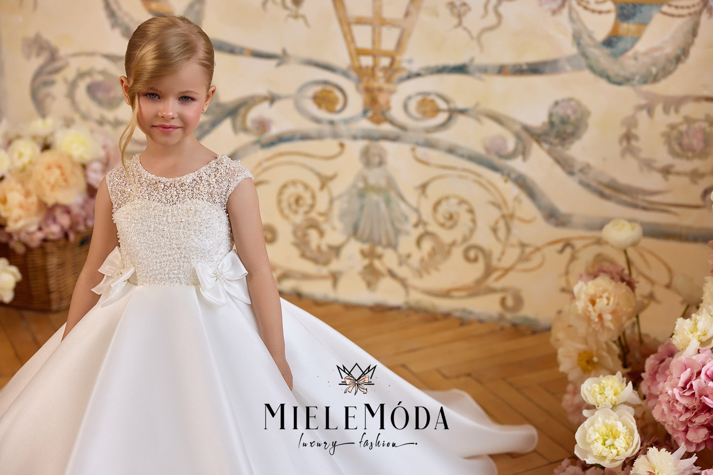 Jardin de Rêve Luxury Flower Girl Communion Dress