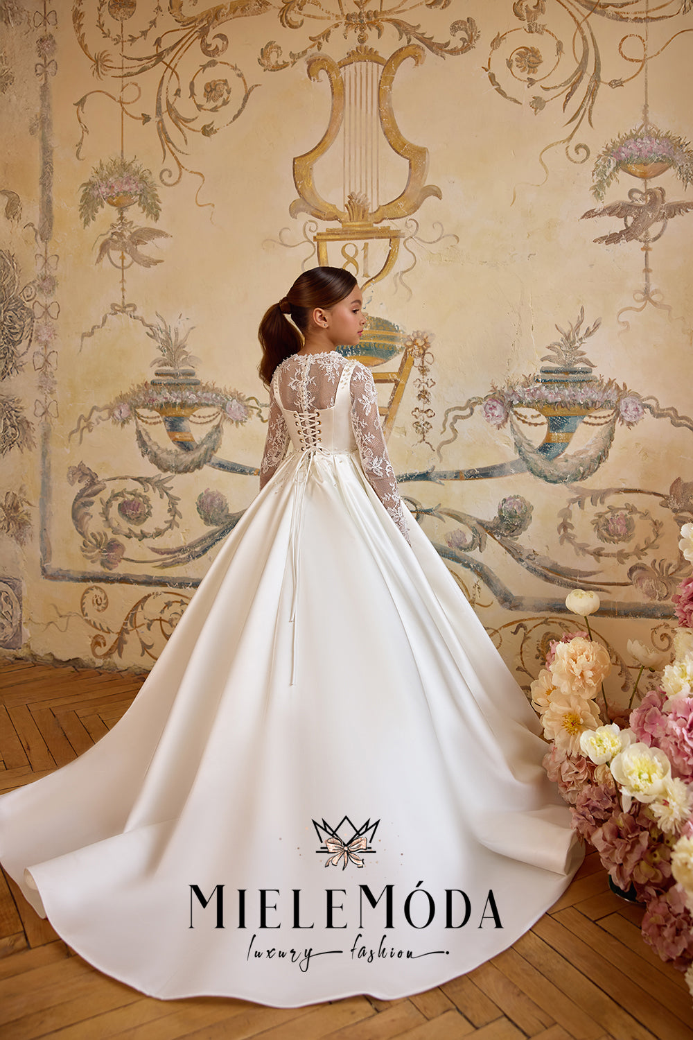Palais Fleuris Couture Communion Flower Girl Dress