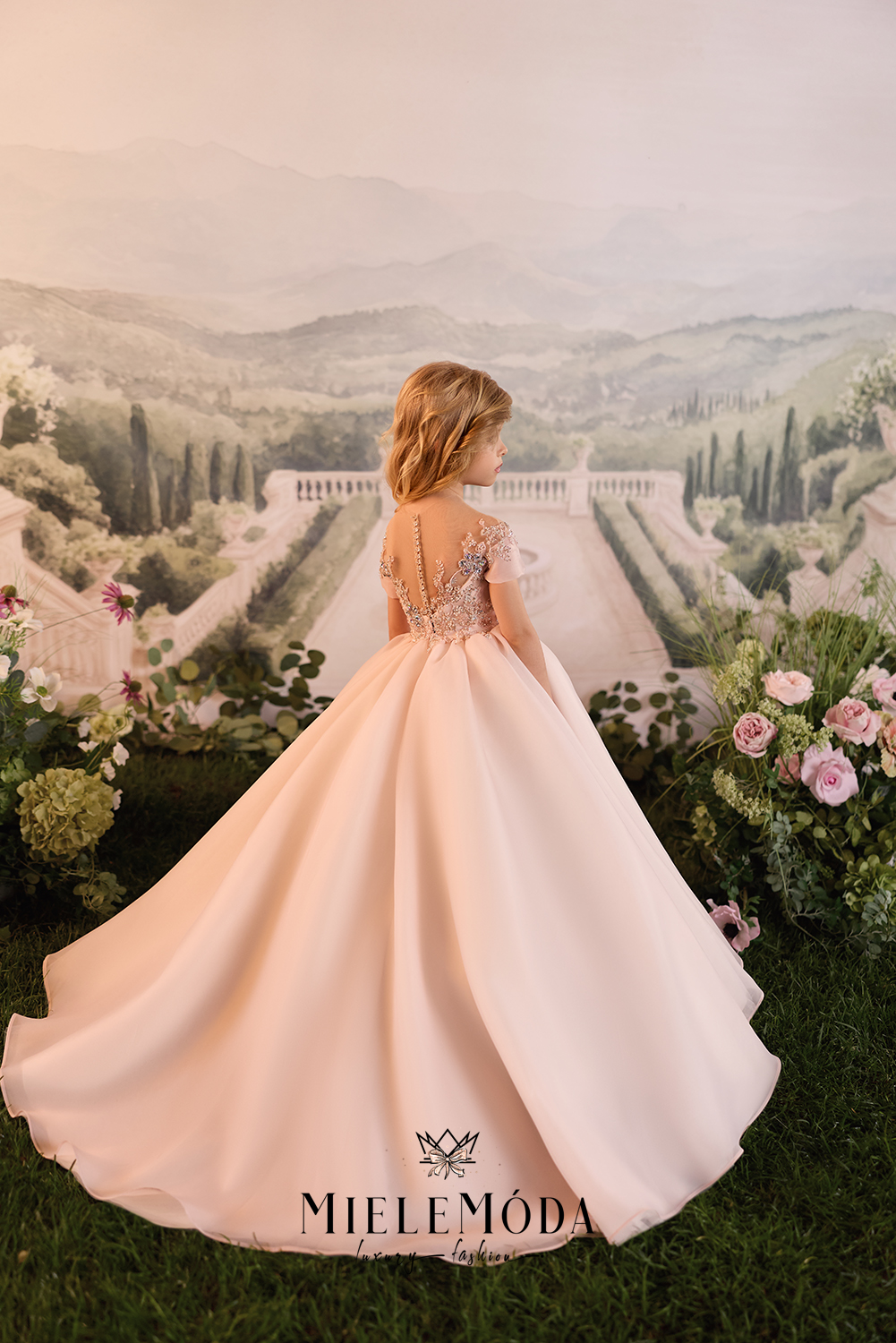 Solène Luxury FLower Girl Lace Maxi Dress