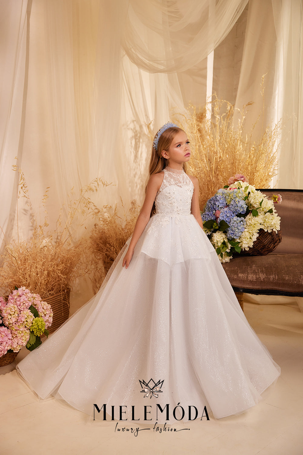 White High Neck Flower Girl Dresses With Sash Long Sleeves Tiers Little Girl  Wedding Gowns Lace And Tulle Tiered Girls Pageant Dress From Click_me,  $87.44 | DHgate.Com