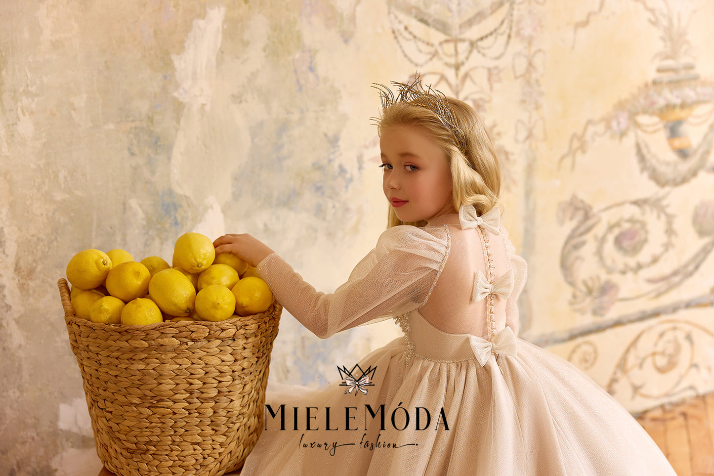 Vittoria Lune Couture Flower Girl Communion Dress